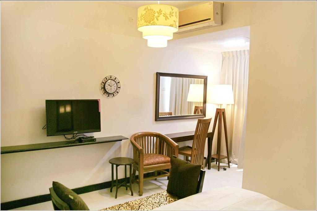 Hotel Highnest Singapperumalkovil Room photo